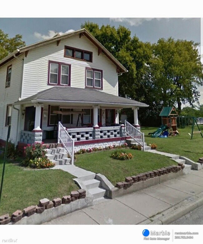 Foto del edificio - 3 br, 1 bath House - 1451 Montcalm St