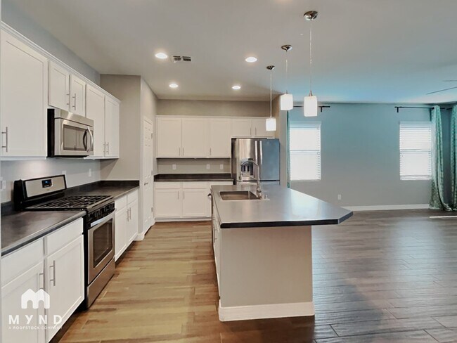 Building Photo - 12226 W Briles Rd