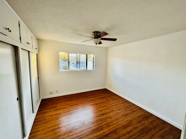 Foto del edificio - 3020 E 3rd St
