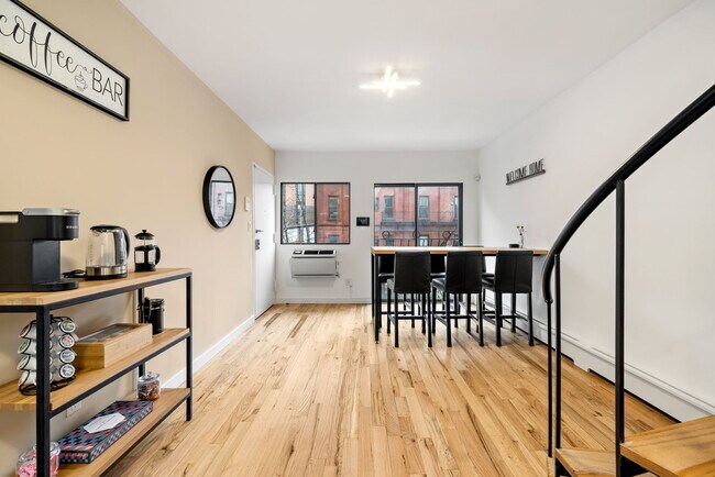 Dining Area - 579 Lafayette Ave