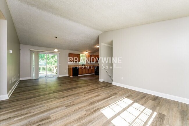 Building Photo - 1034 Sandy Ridge Rd
