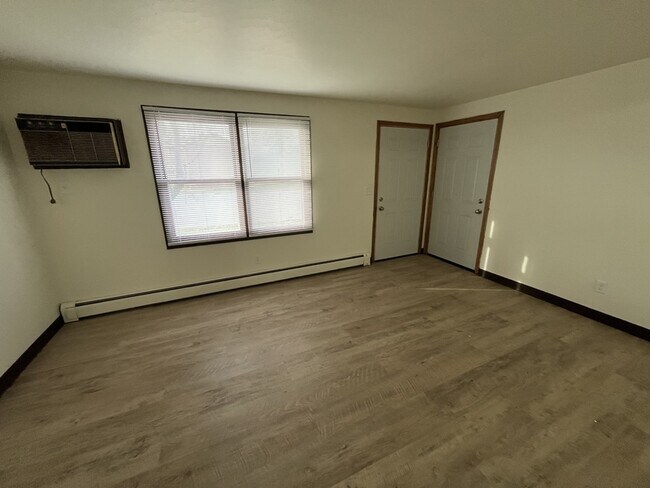 Foto del edificio - 523 Spinnaker Ln