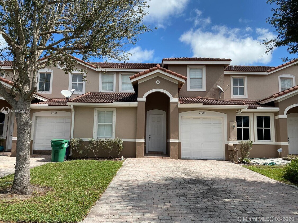 Foto principal - 27541 SW 138th Ave