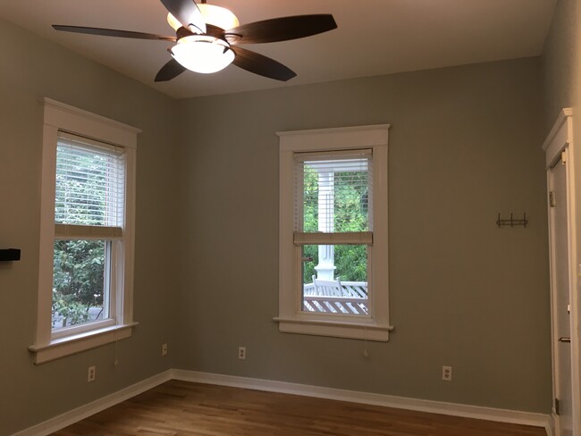 Living room. Large windows providing tons of natural light throughout the condo. - 764 Edgewood Ave NE