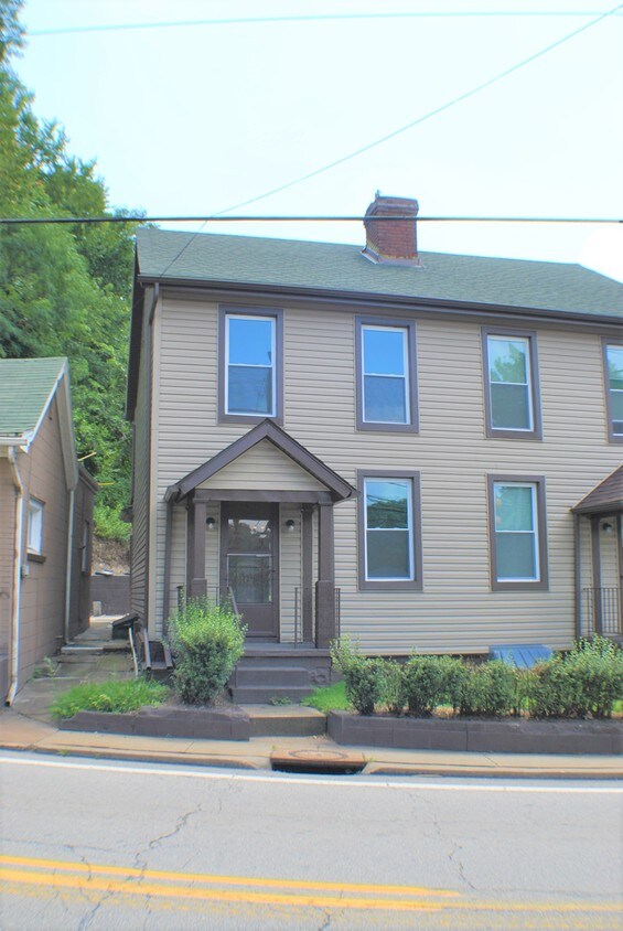 Foto principal - 202 McKeesport Rd