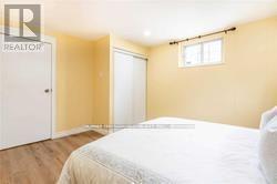 Building Photo - 6 Larkhall Ave