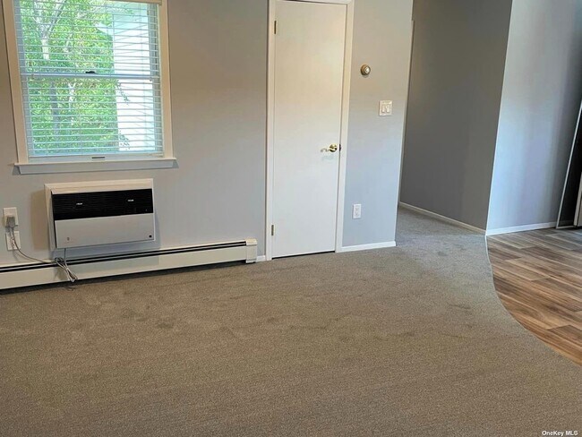 Building Photo - 3 Lovell Ct