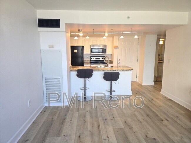 Foto del edificio - 450 N Arlington Ave