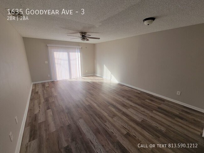 Foto del edificio - Cute Lakeland Apartment