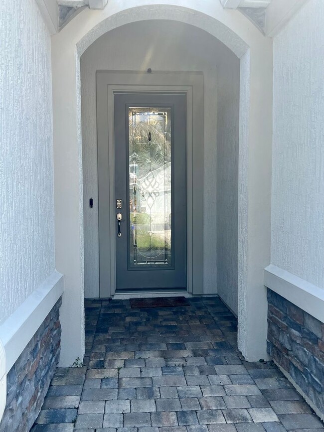 Building Photo - Beautiful home in Arbor Hill @ Oakleaf Pla...