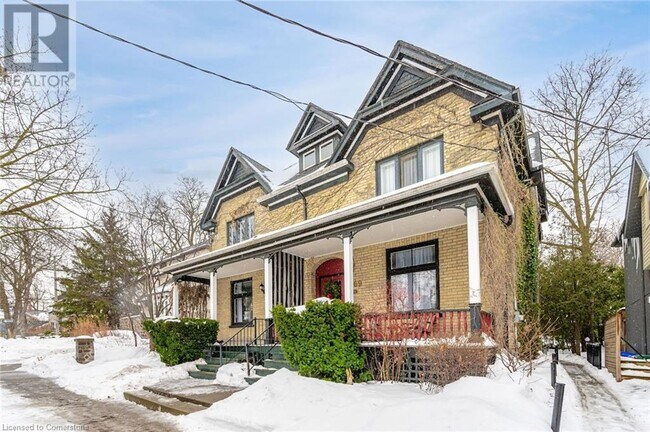 Building Photo - 67 Ahrens St W
