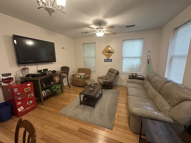 Living Room - 2283 Loth St