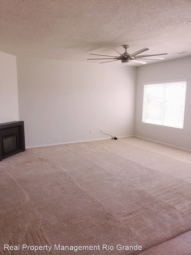 Building Photo - 4 br, 2 bath House - 3841 Prado Alto Ave NE