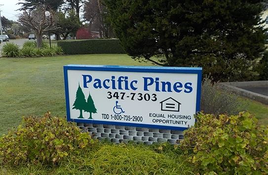 Building Photo - Pacific Pines