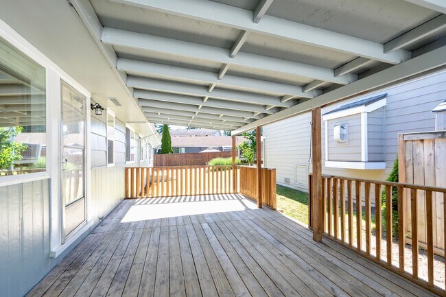 Foto del edificio - Beautiful 4bed 2bath Home in Renton