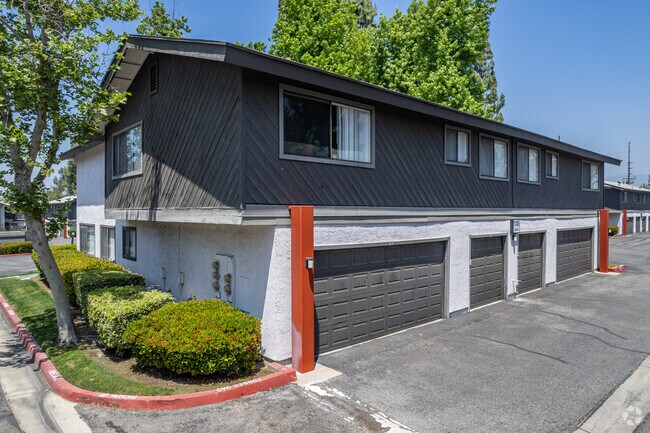 Foto del edificio - Portola  Redlands