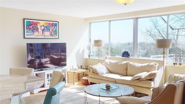 Foto del edificio - 1400 East Ave