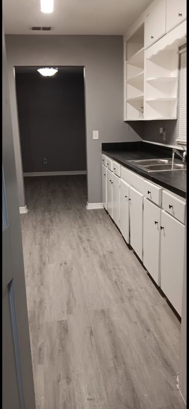 Foto del edificio - 523 Oak Ave