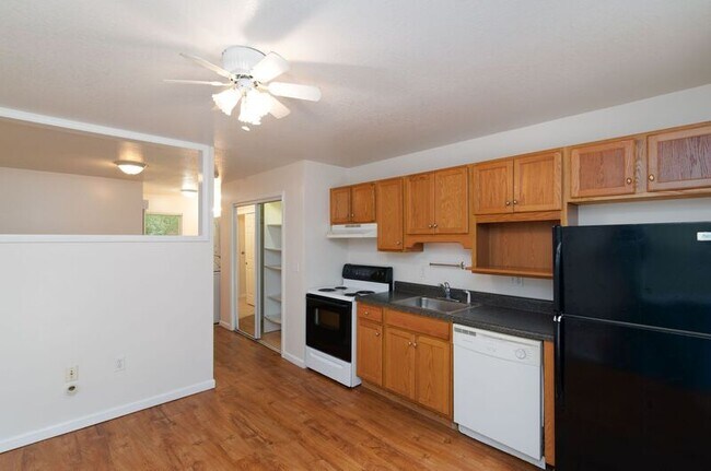 Building Photo - 145 Citadel Dr