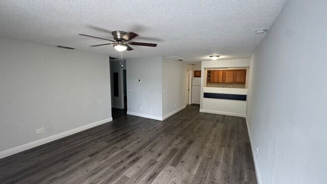 Foto del edificio - 2920 SE 50th Ct