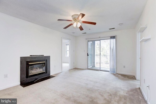 Building Photo - 15302 Diamond Cove Terrace