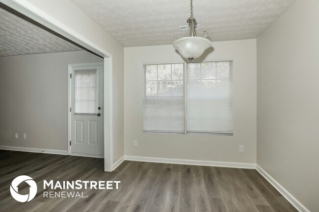 Foto del edificio - 955 Foxworthy Ln