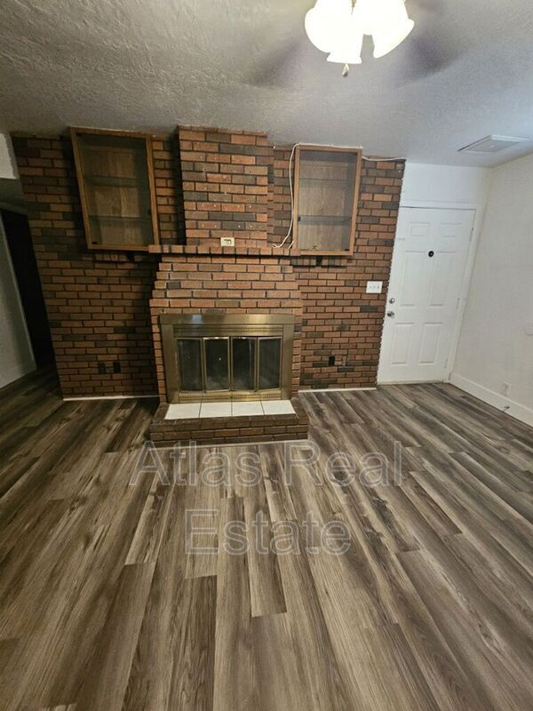 Foto del edificio - 2931 E Beck Ln