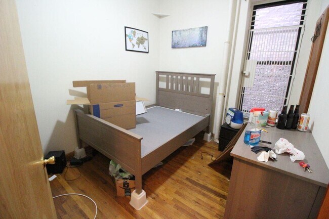Building Photo - 200 West 98th Street