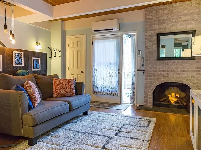 Building Photo - 5326 NW Innisbrook Pl