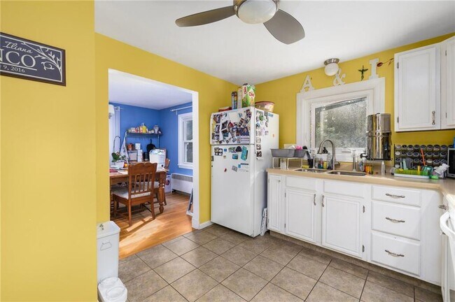 Foto del edificio - 61 School St