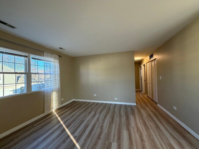 Foto del edificio - 1311 Fall Ct