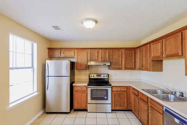 Foto del edificio - 6355 Sandy Ridge Curv