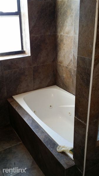 Foto del edificio - 117 E 60th St