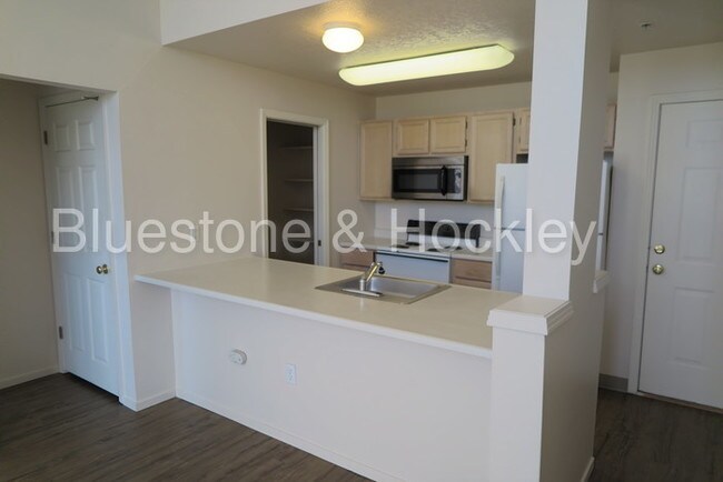 Foto del edificio - 18670 SW Boones Ferry Rd