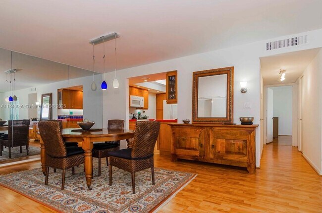 Foto del edificio - 11 Island Ave