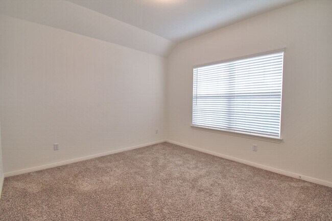 Building Photo - Stunning Single Story 4 Bed in Rancho Sienna