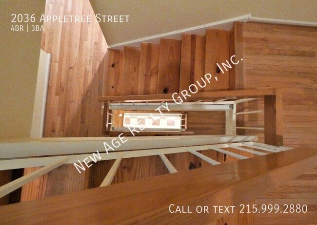 Building Photo - Lovely home available in Logan Square with...