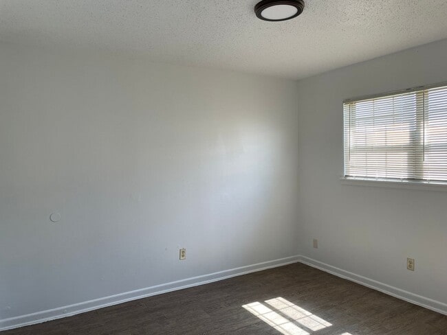 Building Photo - 4518 35th St