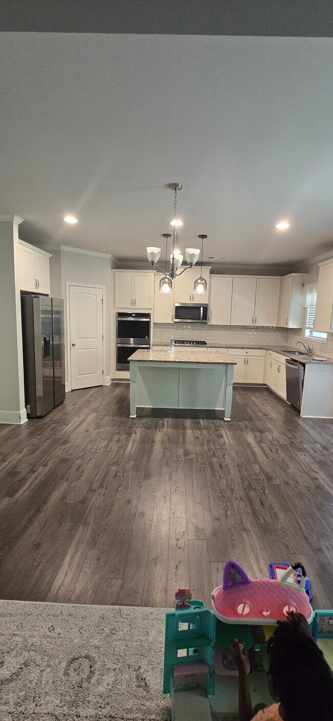 Foto del edificio - 1746 Hamilton Lake Pkwy