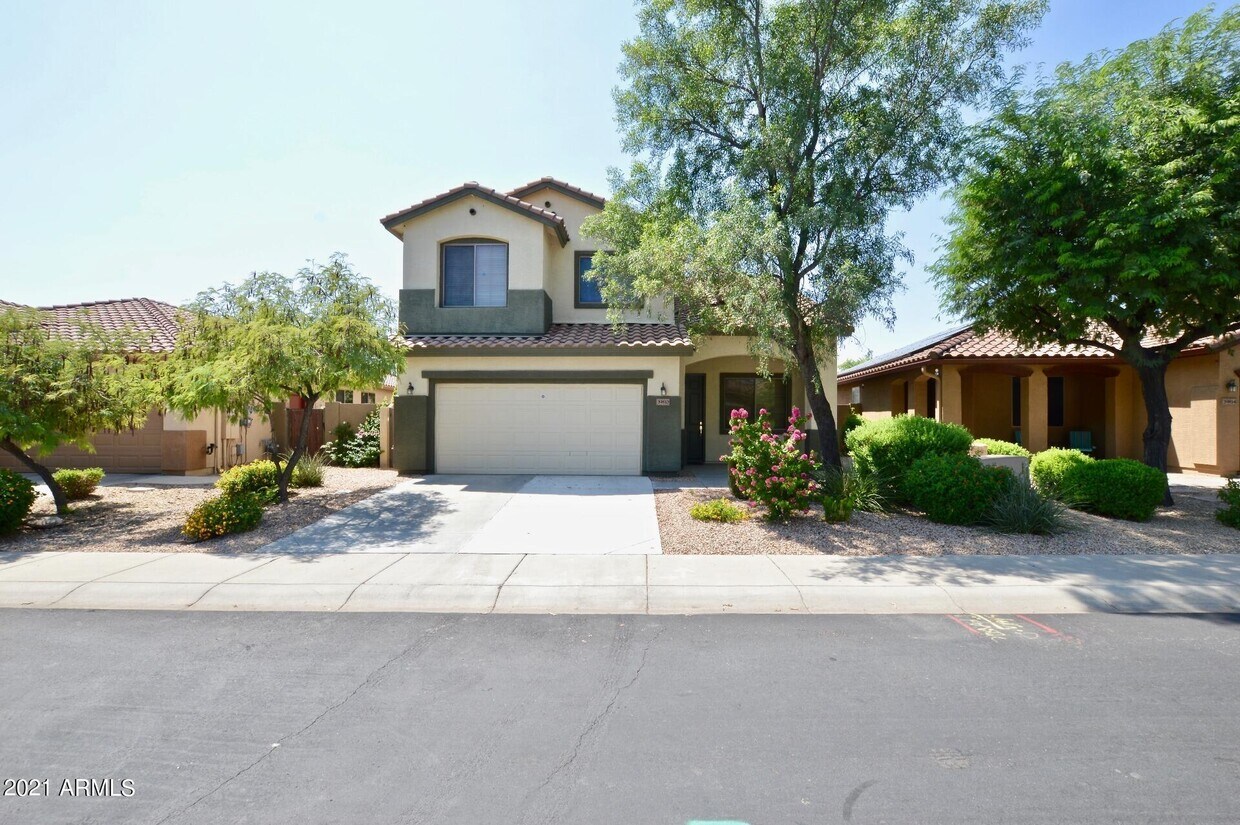 39810 N River Bend Rd, New River, AZ 85086 House for Rent in New