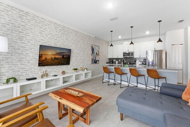 Foto del edificio - 4224 Paragraph Dr