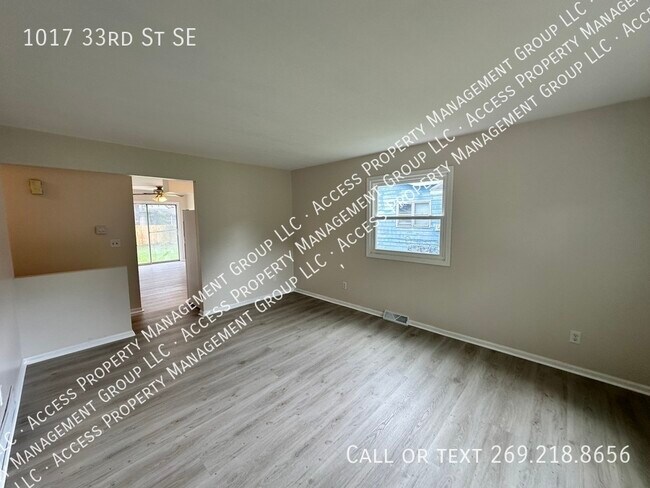 Foto del edificio - 1017 33rd St SE