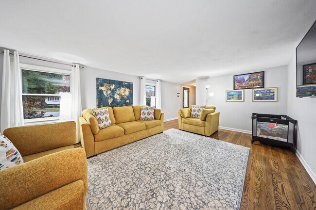 Foto del edificio - 138 Wildwood Cir