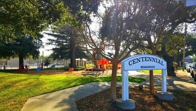 Building Photo - 602 Hopkins Ave