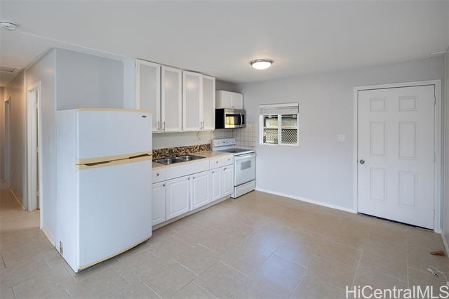 Building Photo - 1365 Kuahaka St