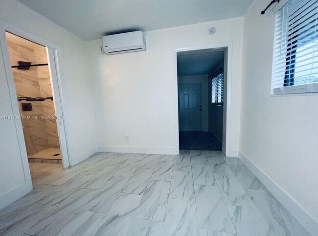 Foto del edificio - 5600 SW 38th St