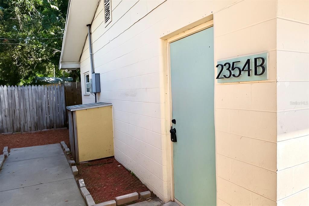 Foto principal - 2354 11th St S