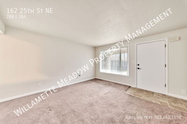 Foto del edificio - 162 25th St NE