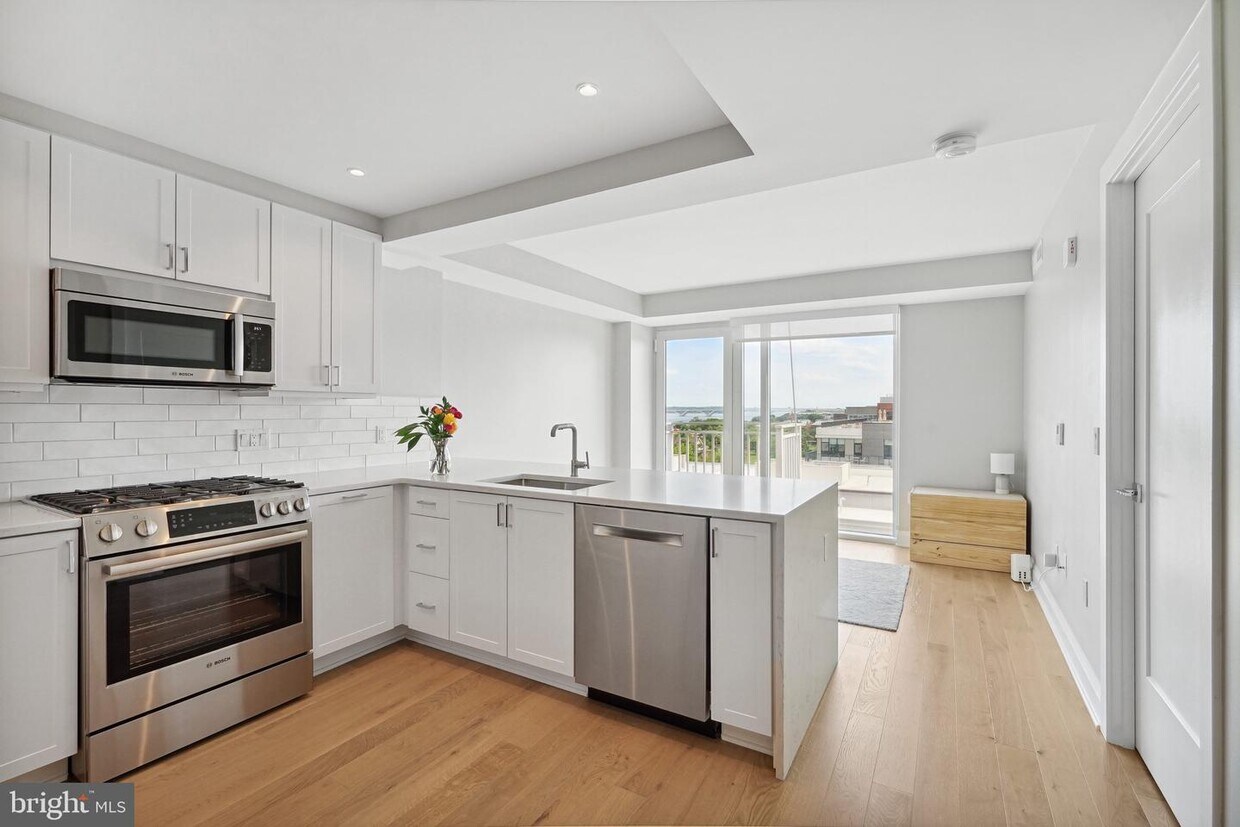 Foto principal - 925 N Fairfax St