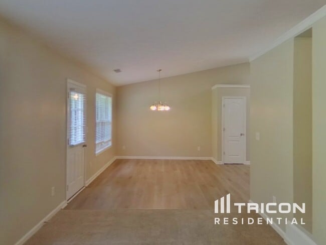 Foto del edificio - 1623 Leather Lake Ct
